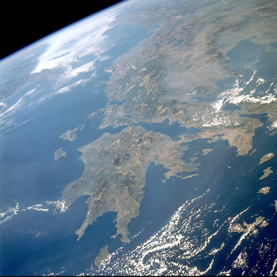 Μην, παρακαλώ σας, μην…